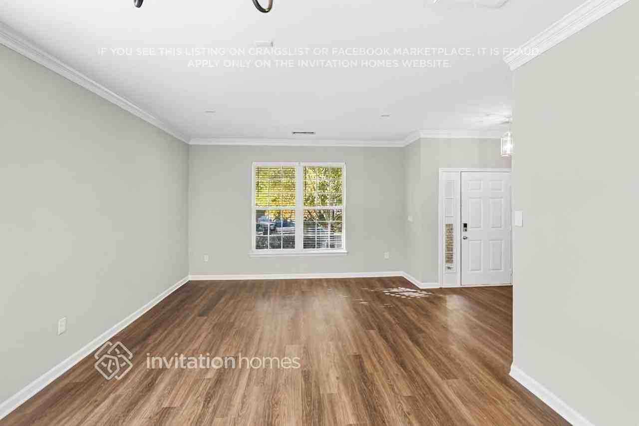 3415 Crutchfield Pl - Photo 6 of 19