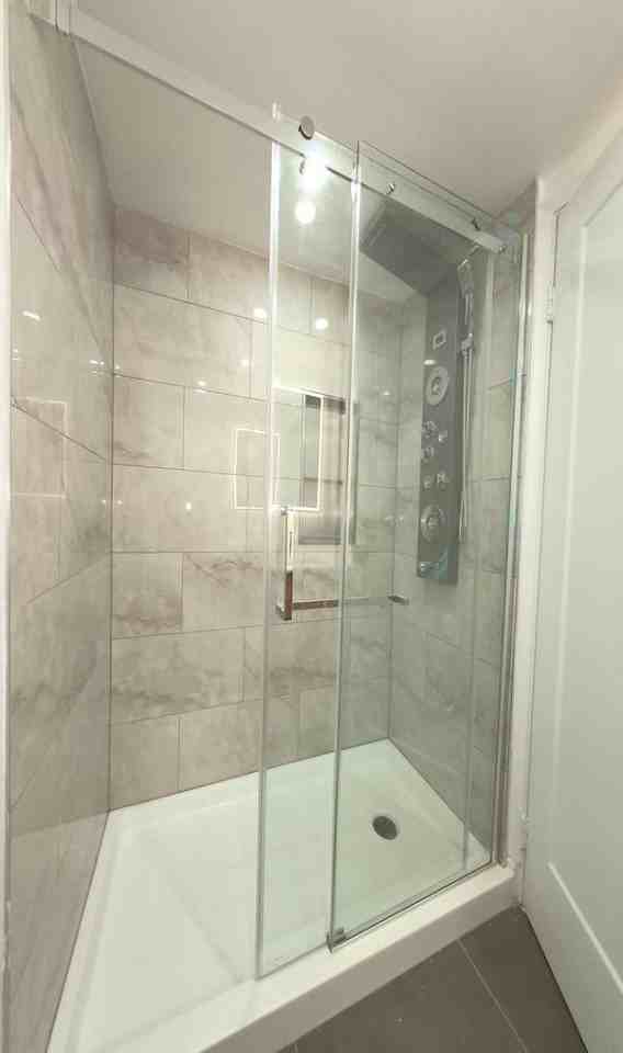490 Boulevard Galland #507 - Photo 6 of 7
