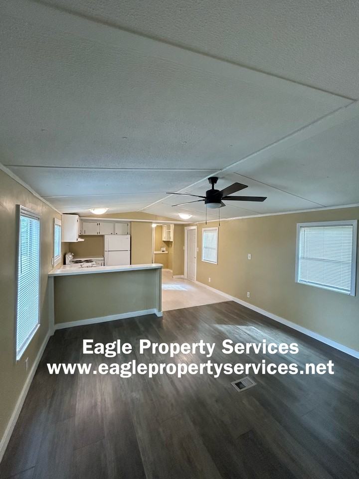 1546 River Rd #I - Photo 4 of 9