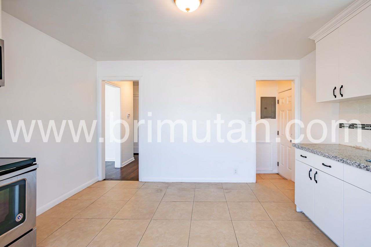 3210 S. 2300 E. North - Photo 4 of 18