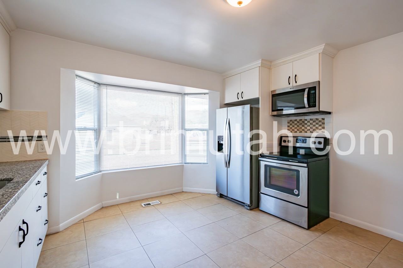 3210 S. 2300 E. North - Photo 3 of 18