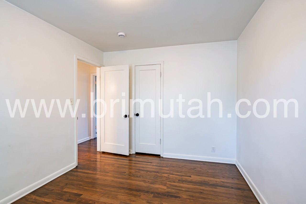 3210 S. 2300 E. North - Photo 7 of 18