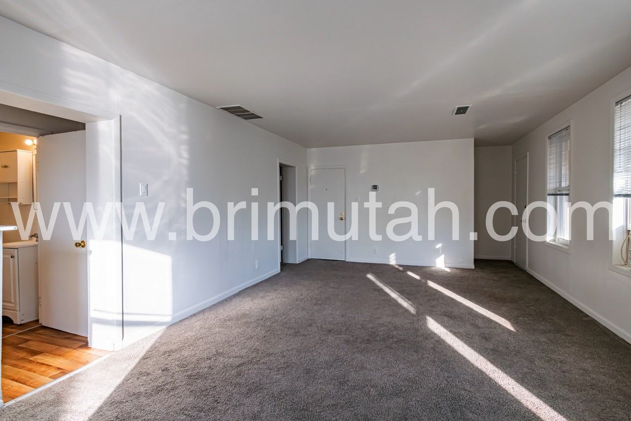 1261 Alameda Ave #1263 - Photo 4 of 11