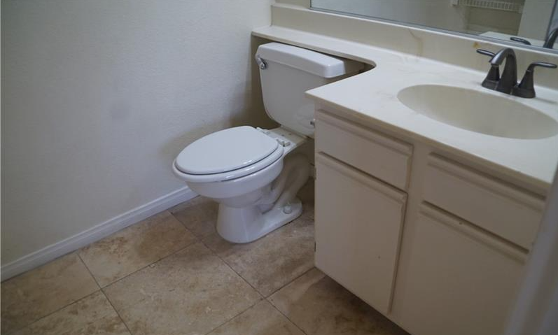2200 South Fort Apache RoadUnit No. 1160 #1 - Photo 4 of 22