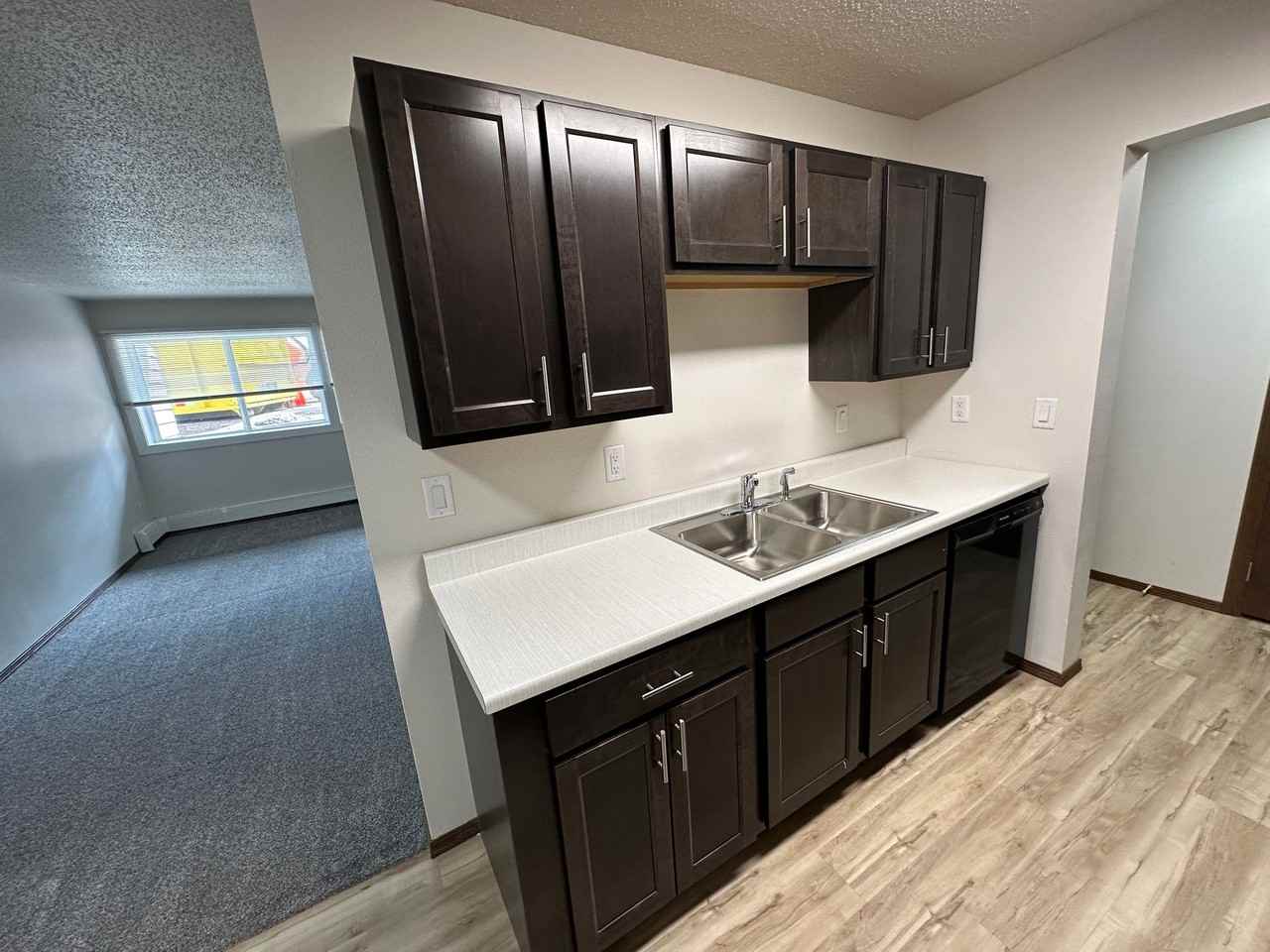 Parkview Apartments - Photo 5 of 50