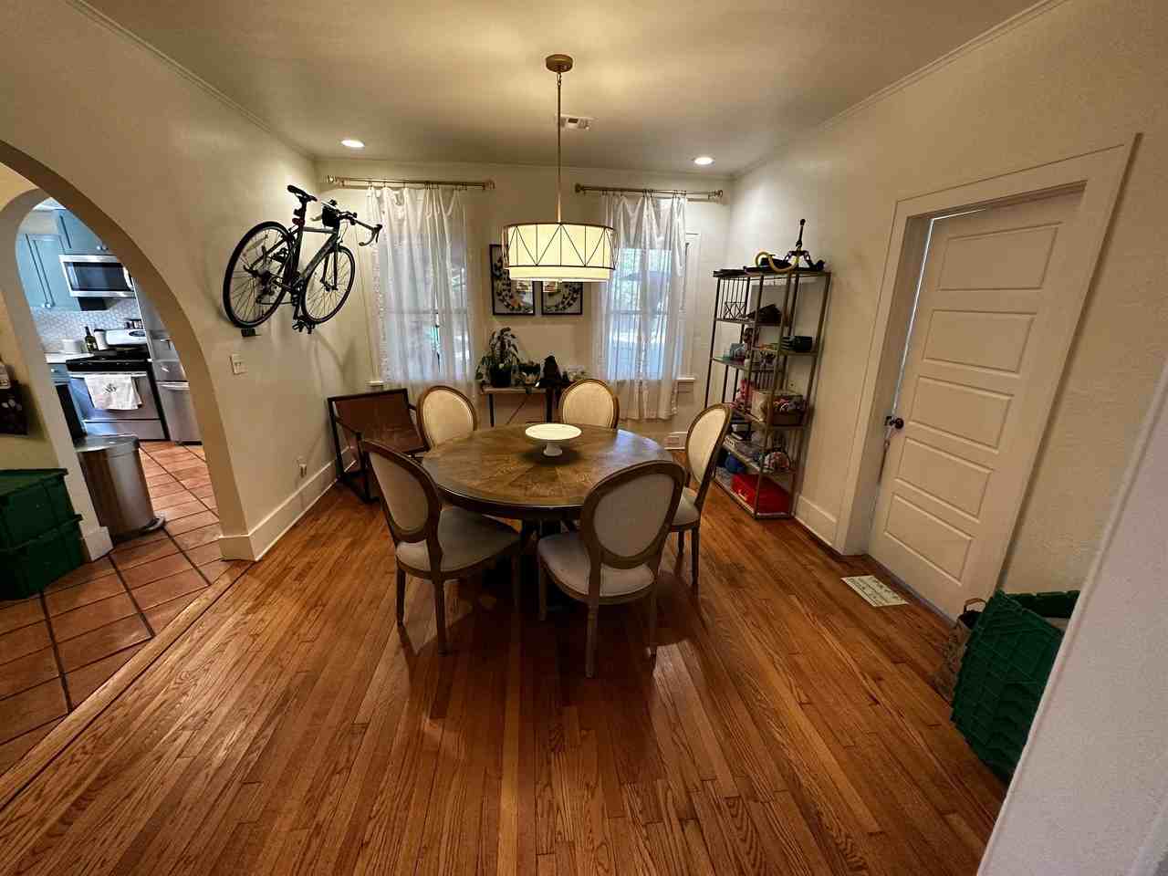 2037 Nw 18th St #1 - Photo 6 of 17