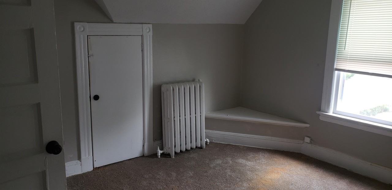33-35 Elm St - FL3 - 33.5 - Photo 5 of 17