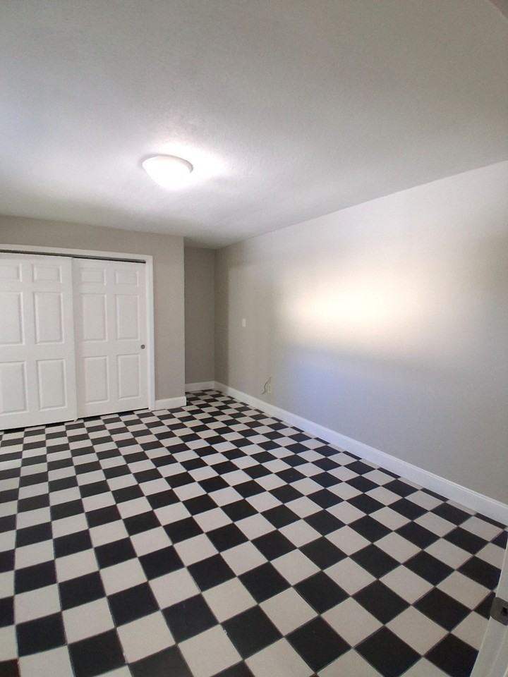 16860 Juanita Ave #D - Photo 3 of 14