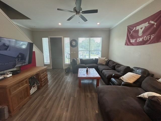 1426 Magnolia Dr #1 - Photo 2 of 27