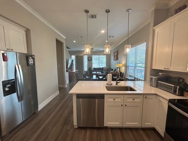 1426 Magnolia Dr #1 - Photo 6 of 27