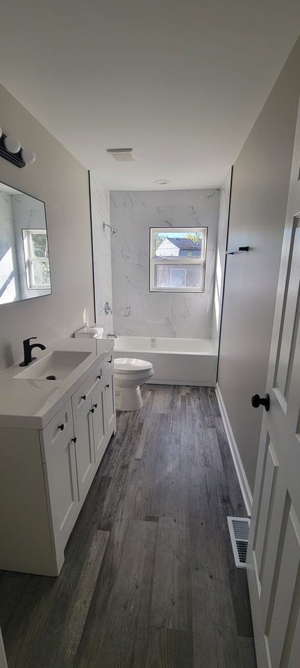 2106 223rd St - Photo 4 of 12