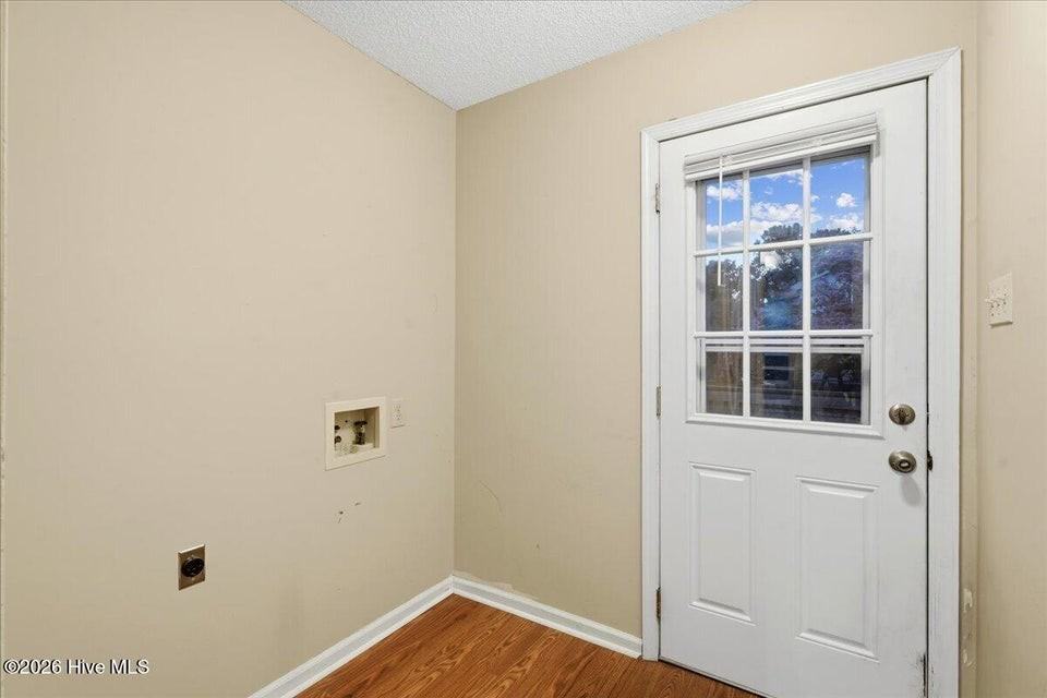 300 Trappers Wood Dr #1 - Photo 5 of 21