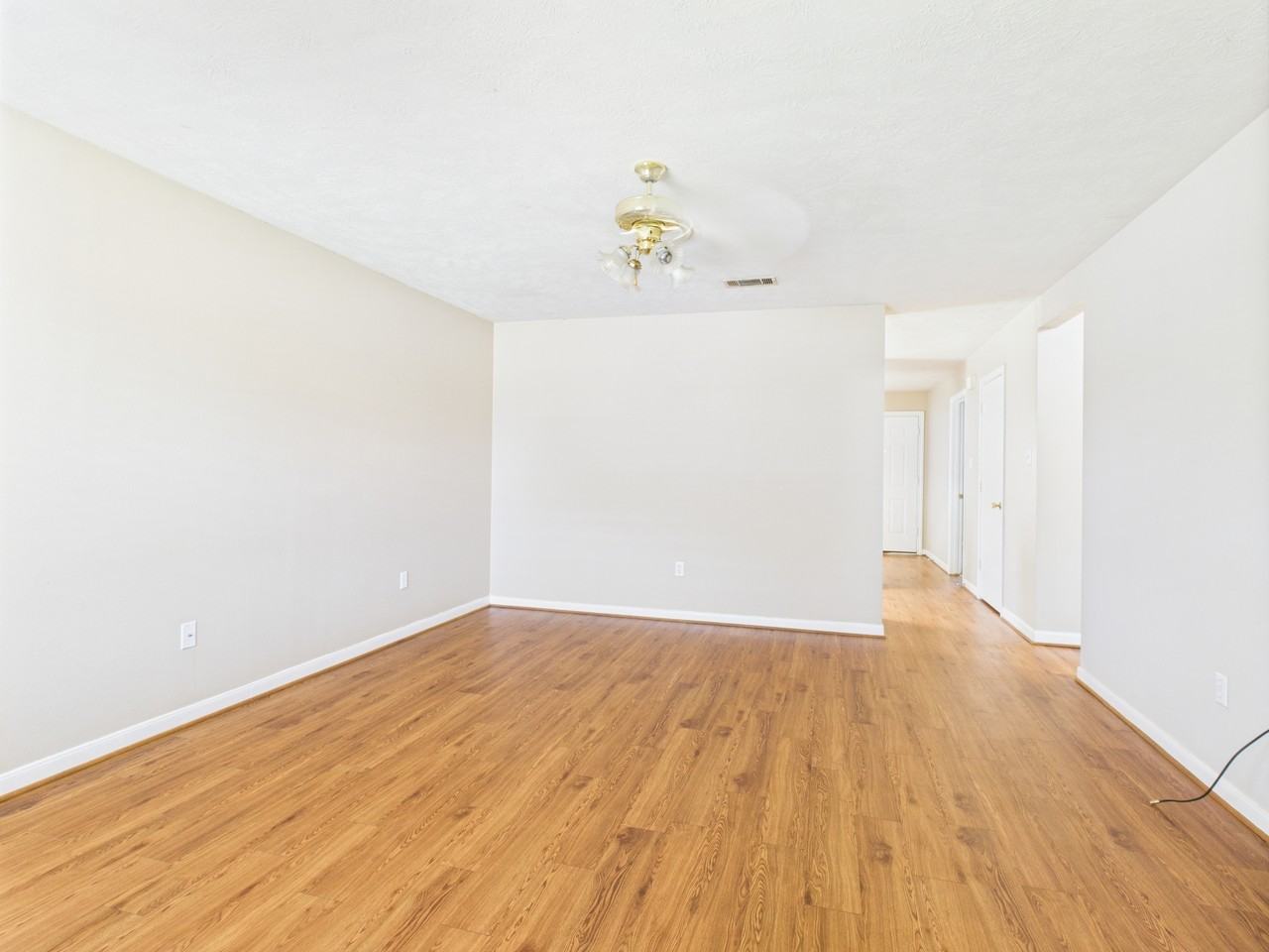 510 Corregidor Dr #1 - Photo 4 of 39
