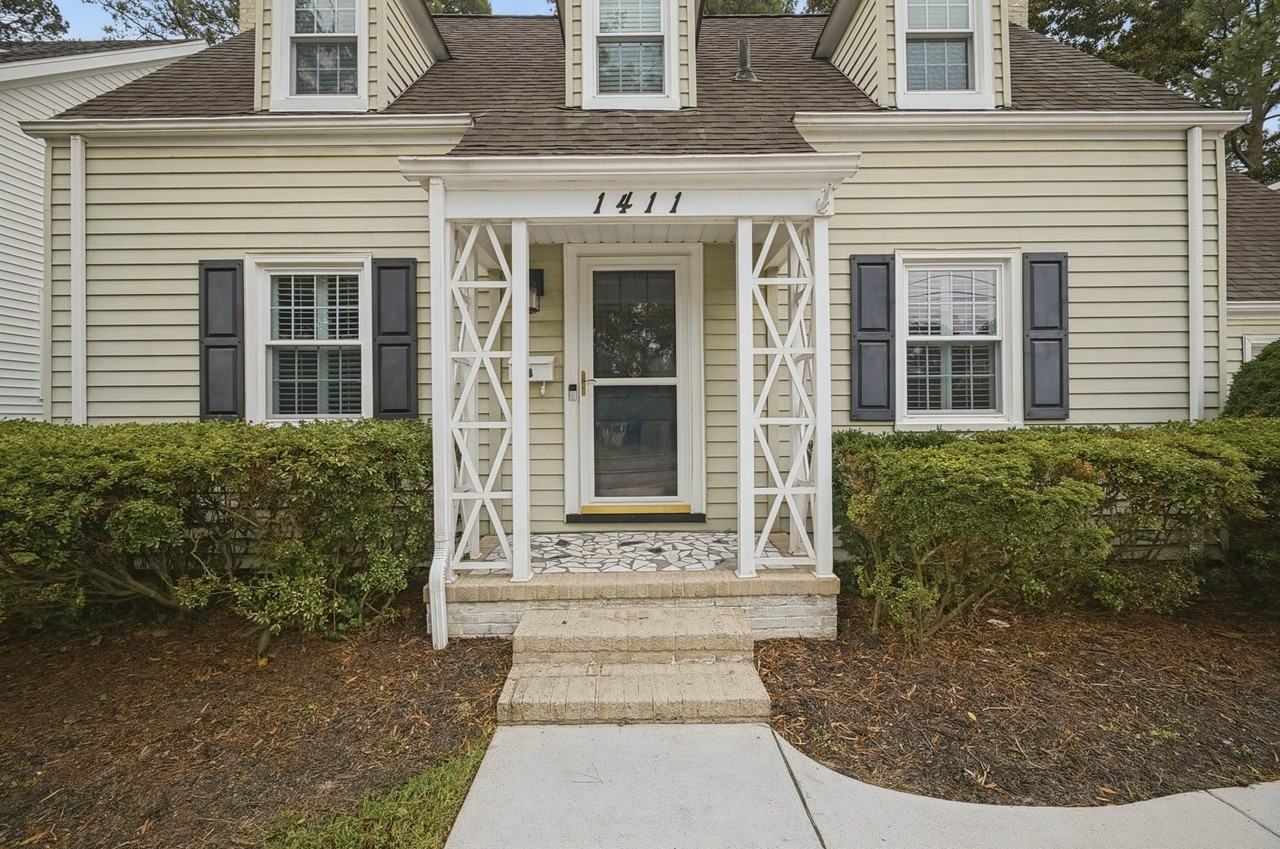 1411 Buckingham Ave #1 - Photo 4 of 32