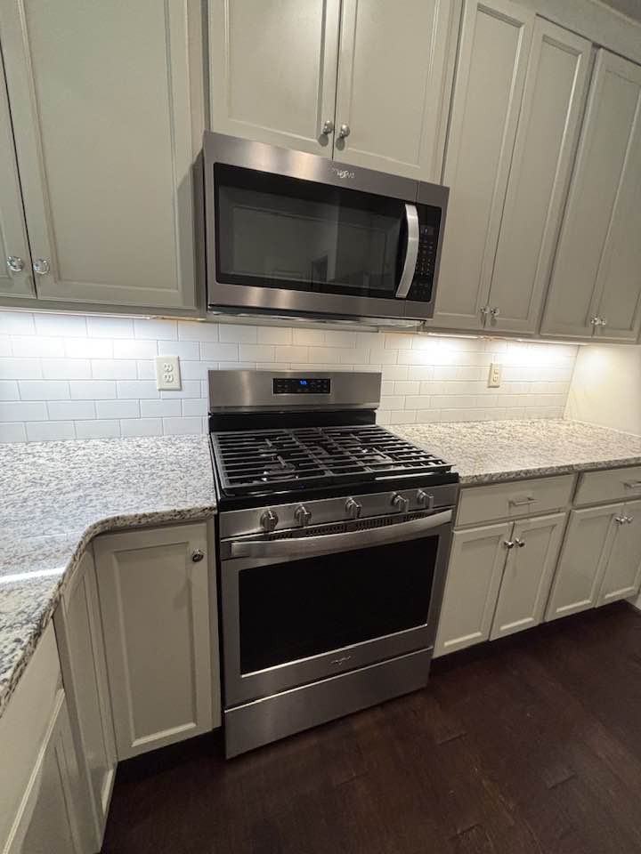 4151 Lennox WayBirmingham, AL35216 - Photo 3 of 23