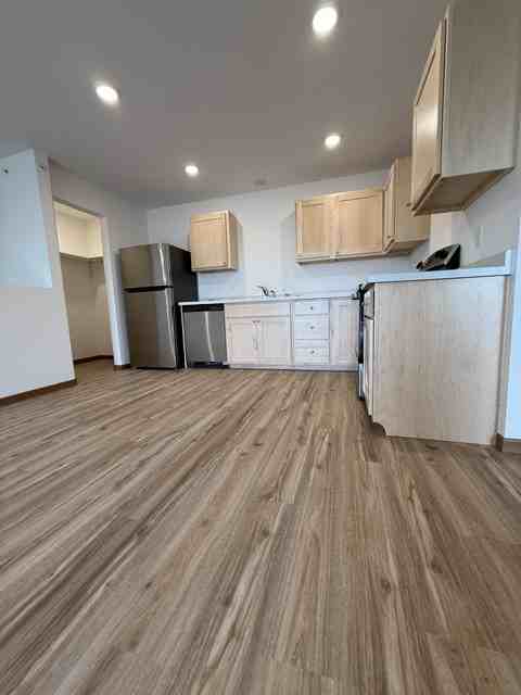 1356 Bayberry Ln #106UG - Photo 2 of 10