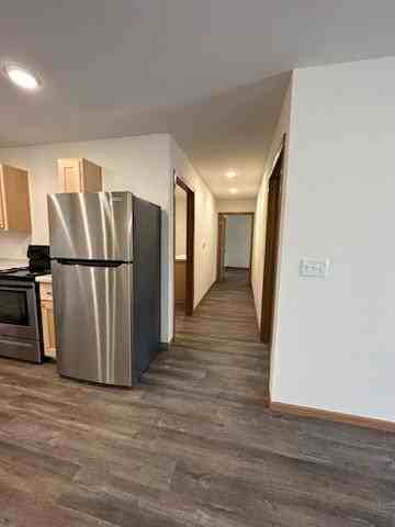 1356 Bayberry Ln #109L - Photo 2 of 11