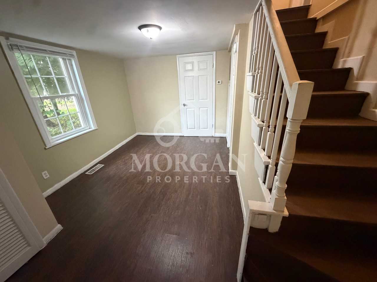 805 N 12th St #1 - Photo 3 of 11