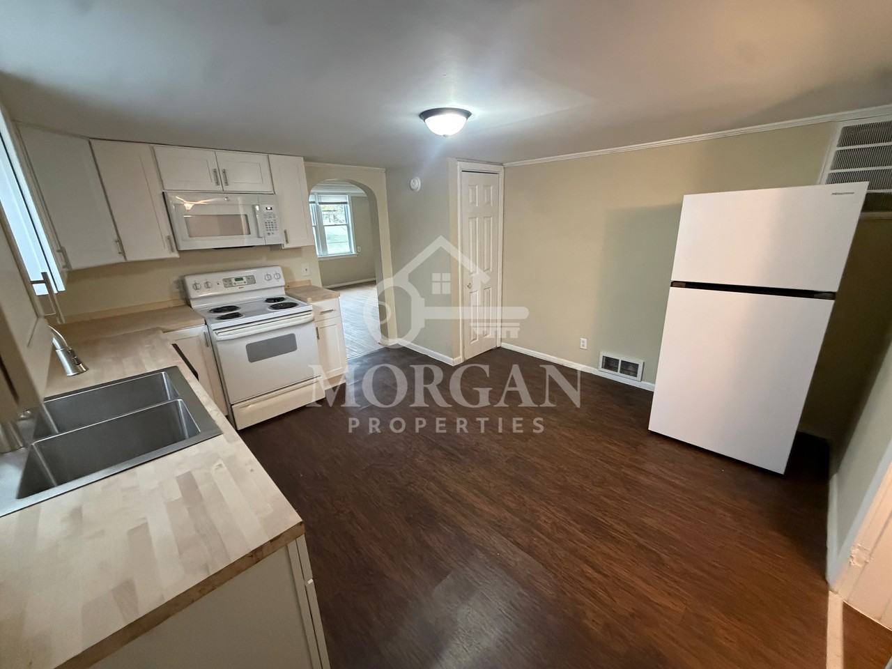 805 N 12th St #1 - Photo 4 of 11