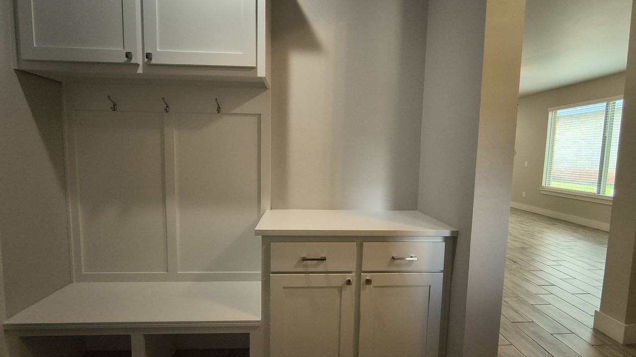 11228 Sw 32nd St #1 - Photo 2 of 20