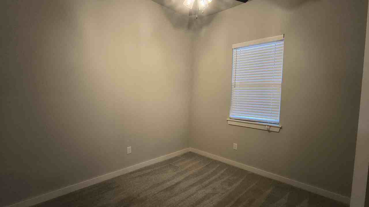 11228 Sw 32nd St #1 - Photo 3 of 20