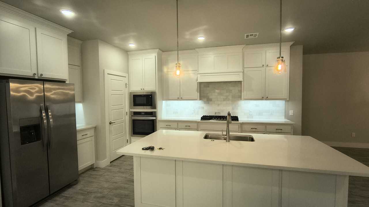 11228 Sw 32nd St #1 - Photo 6 of 20
