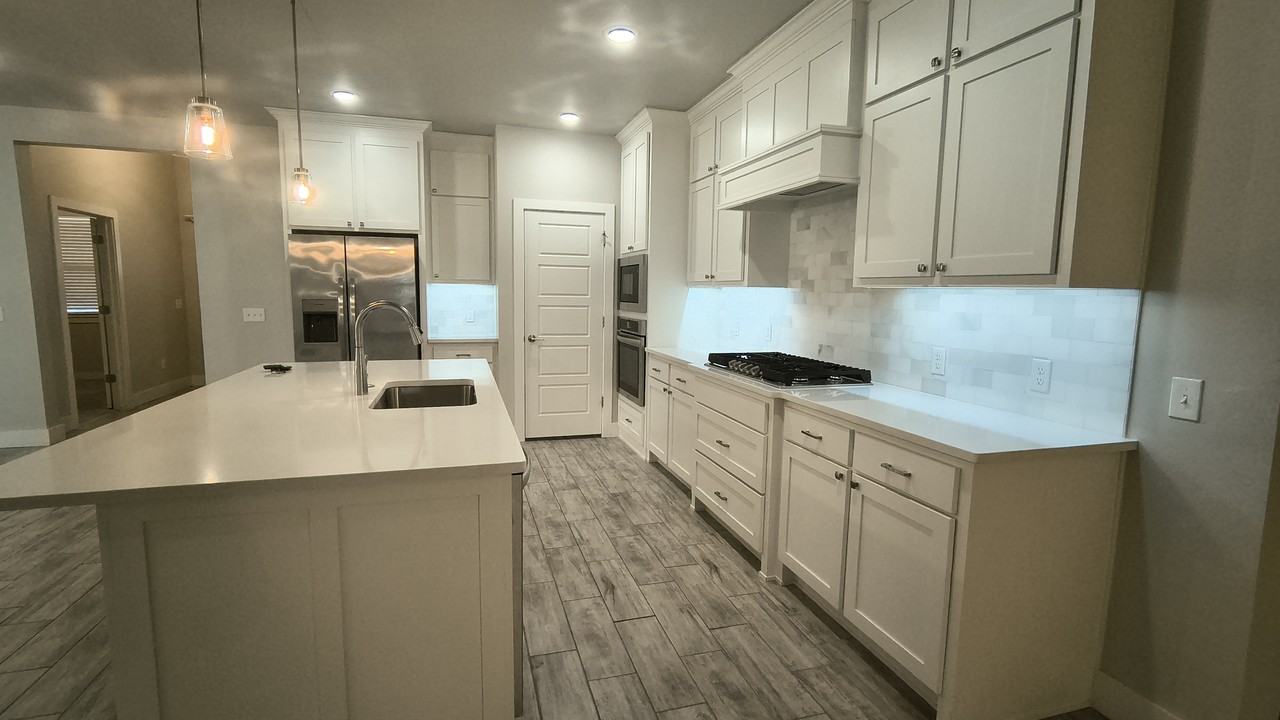 11228 Sw 32nd St #1 - Photo 7 of 20