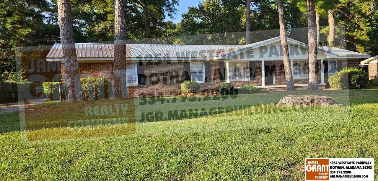 1616 Randall Rd - Photo 3 of 20