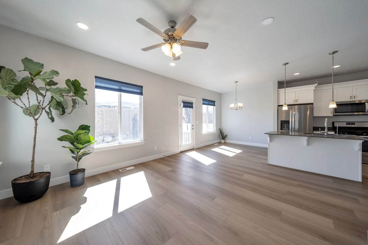 14550 S Quiet Shade Dr #1 - Photo 3 of 19