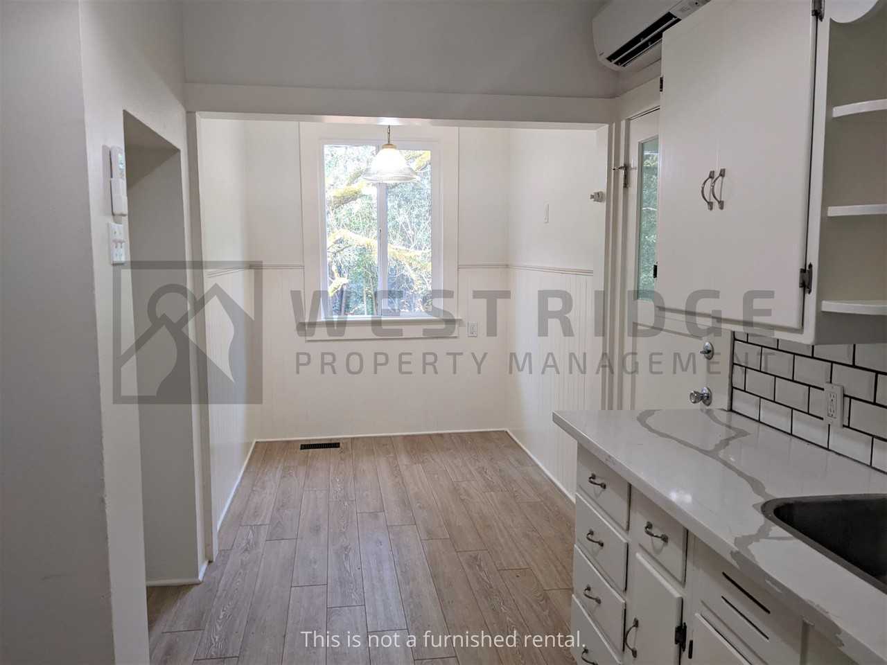 5400 Sw Shattuck Rd #1 - Photo 7 of 14