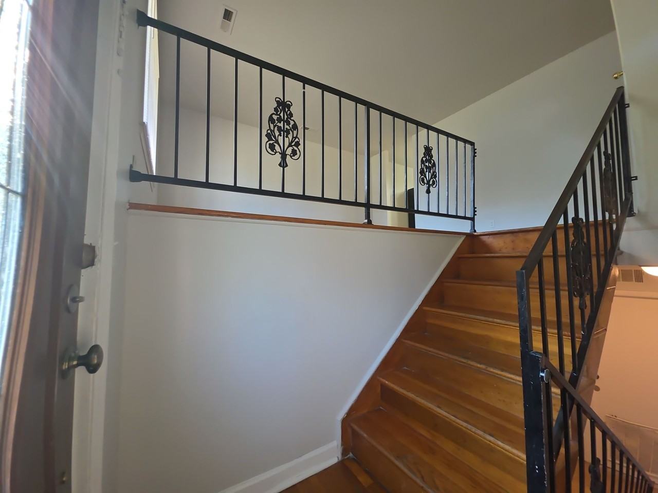 3616 Inglewood Dr Nw #1 - Photo 2 of 16