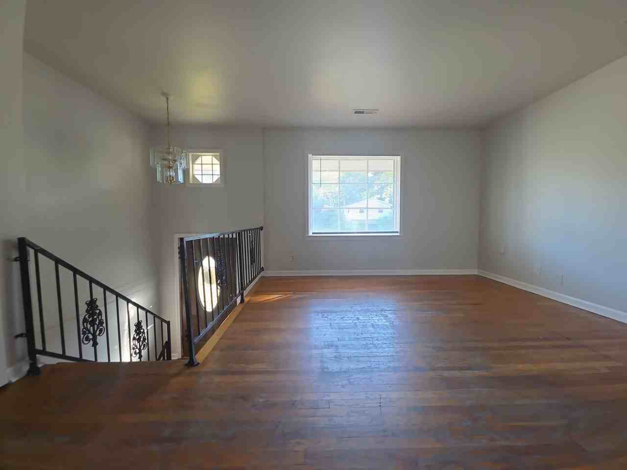 3616 Inglewood Dr Nw #1 - Photo 3 of 16