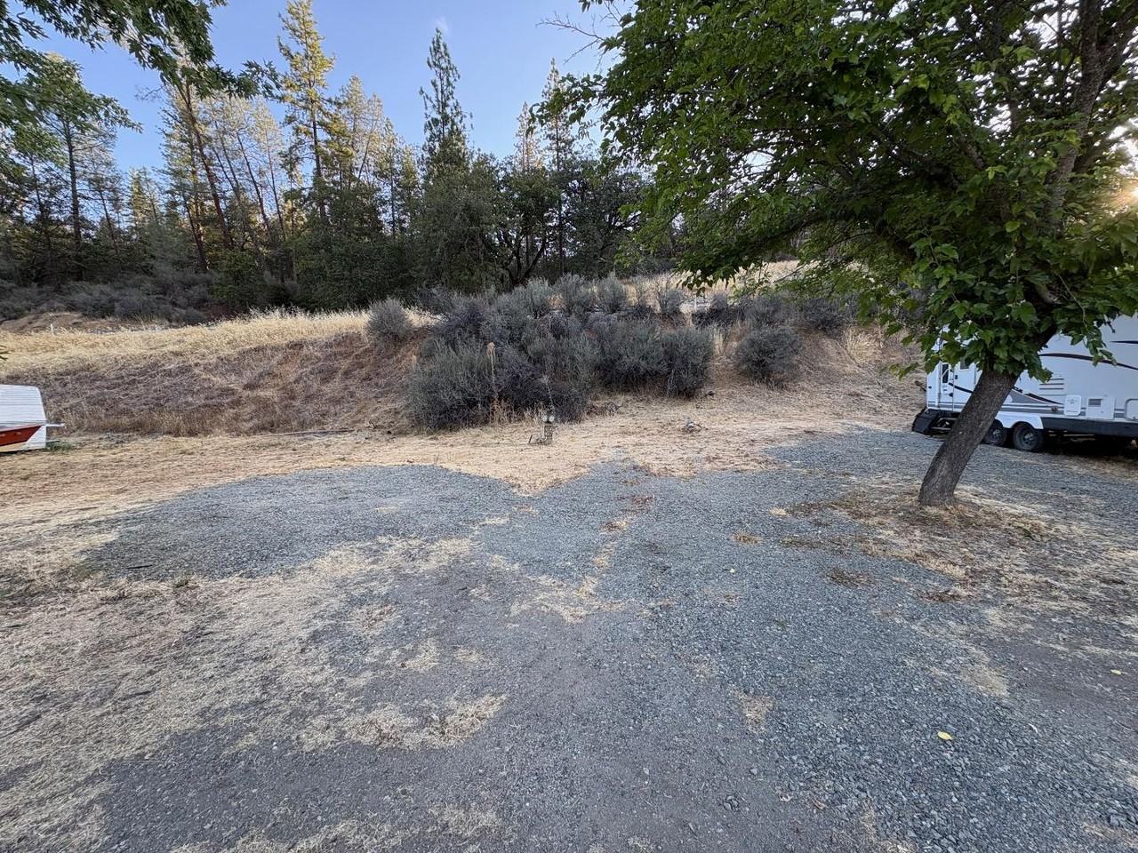 7420 Rush Creek Rd - Photo 6 of 11