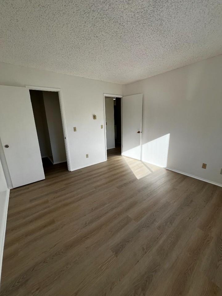 11040 Sw Greenburg Rd - Photo 6 of 7