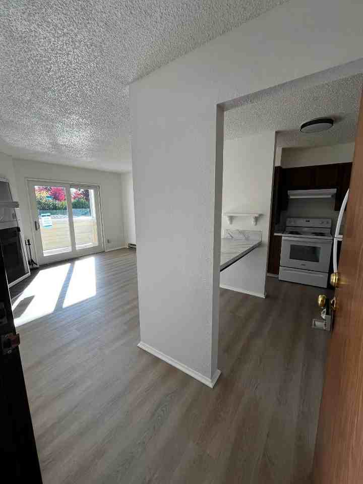 11040 Sw Greenburg Rd - Photo 7 of 7