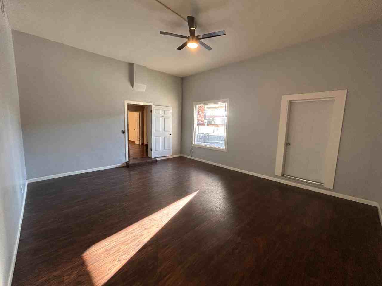 216 E Main St - Photo 3 of 7