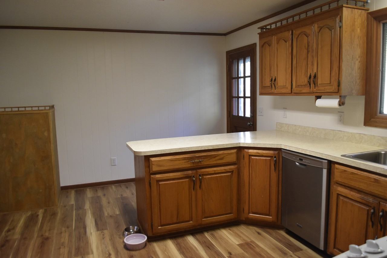 959 Pleasant Valley Rd #1 - Photo 6 of 19