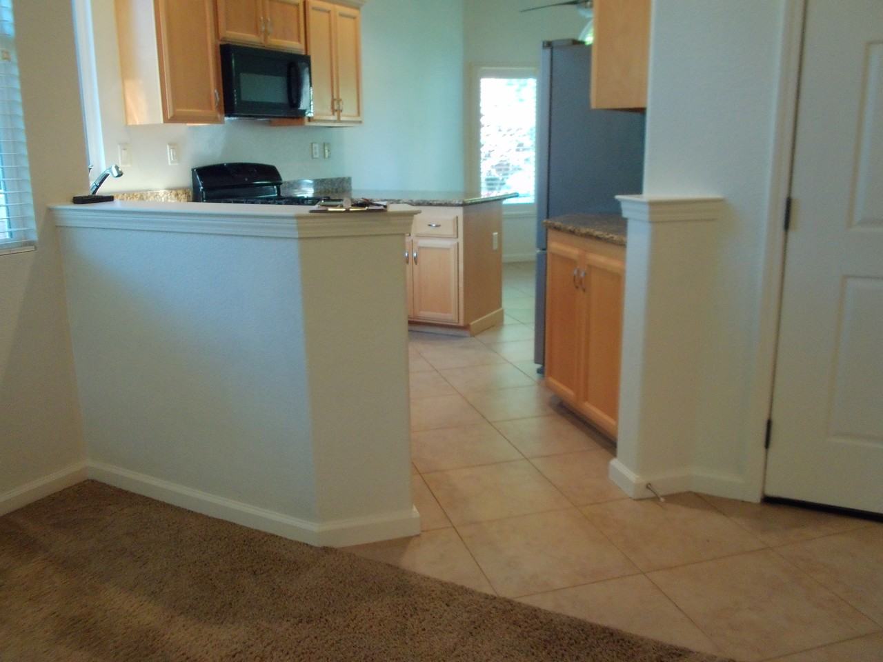 1572 Rich Dr #1 - Photo 4 of 17