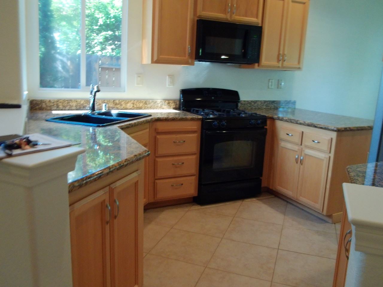 1572 Rich Dr #1 - Photo 5 of 17