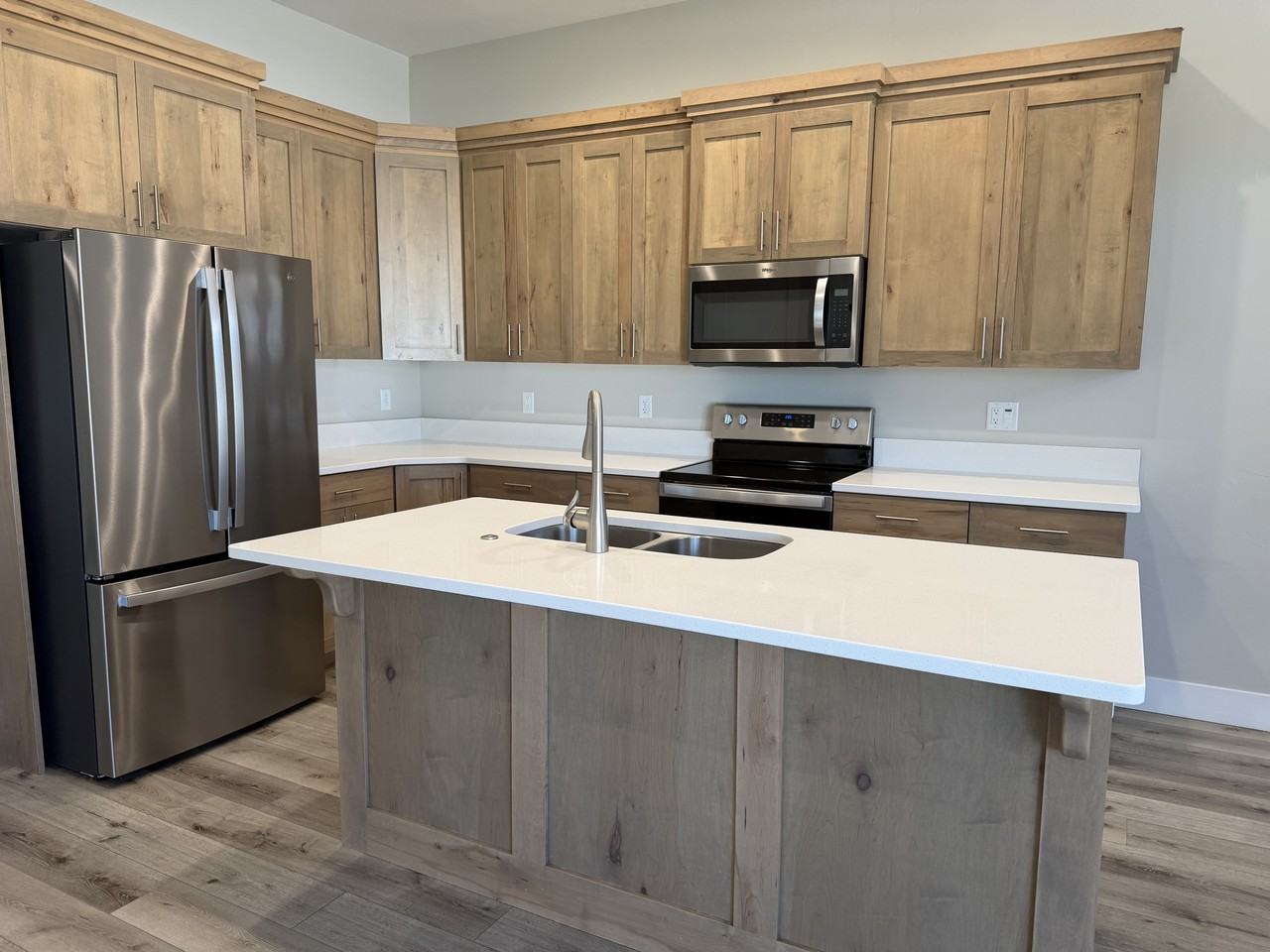 187 Huntington St #1 - Photo 3 of 25