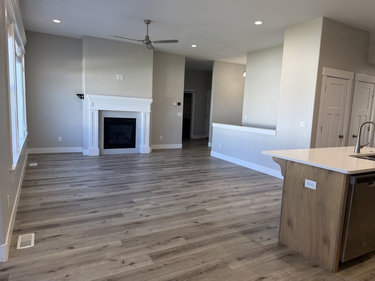 187 Huntington St #1 - Photo 6 of 25