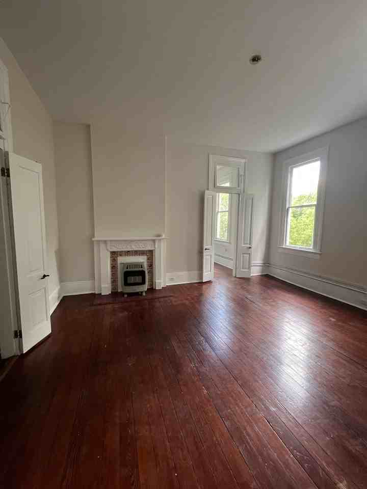 1909 Napoleon Ave #1 - Photo 2 of 11
