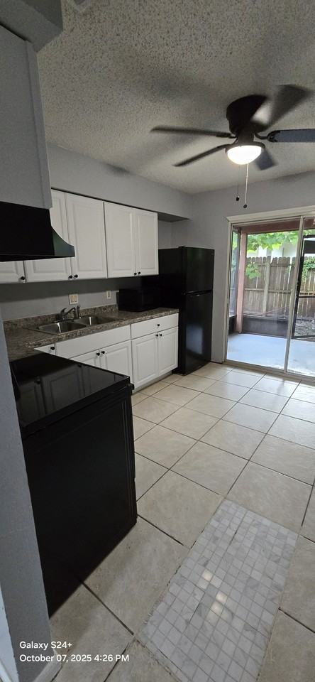 4844 Royal Palm Ave #4844 - Photo 5 of 17