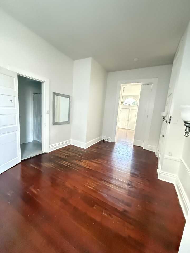 4403 Danneel St #4403 - Photo 3 of 6