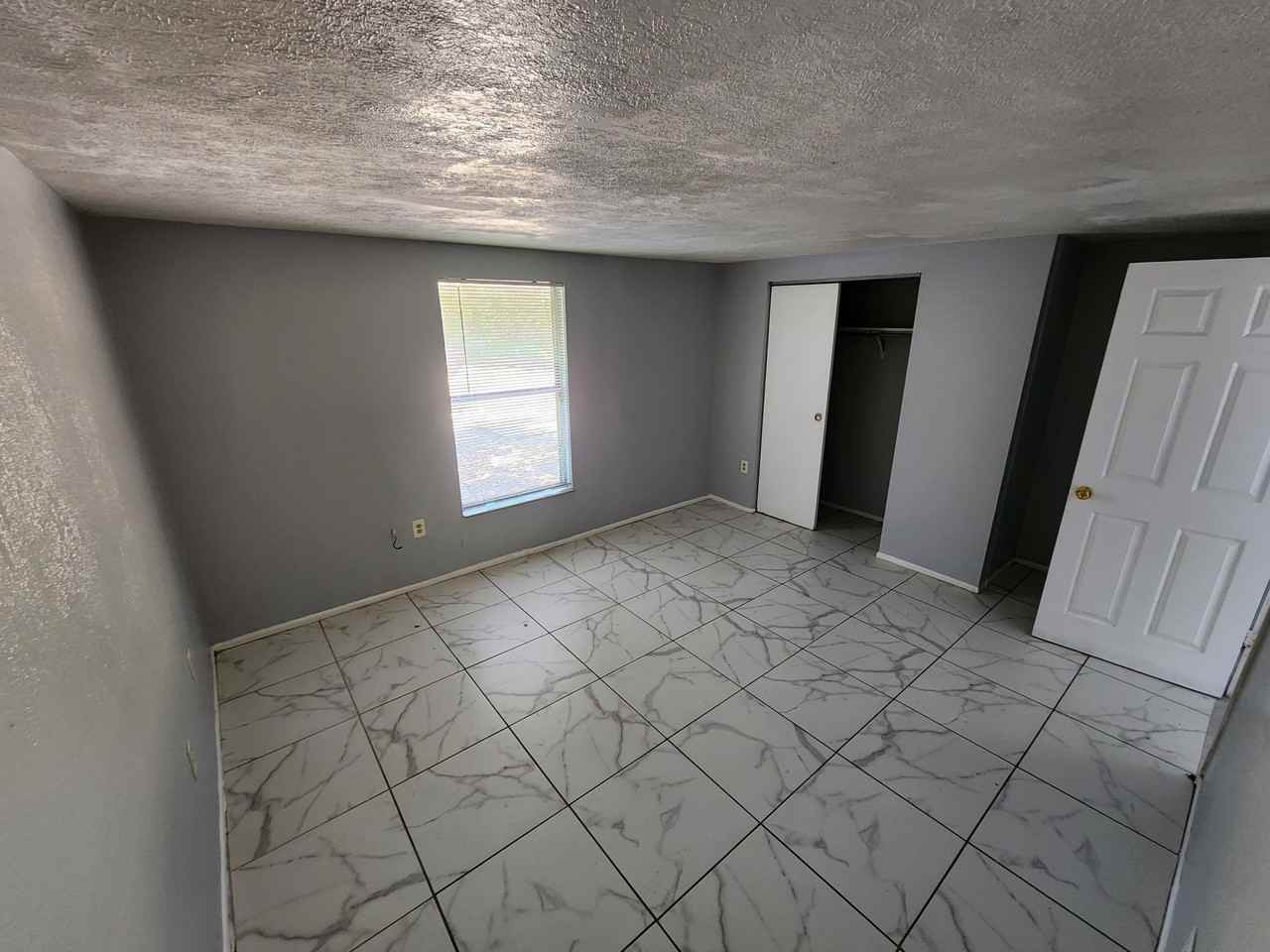 609 58th Avenue Dr E #609 - Photo 6 of 16
