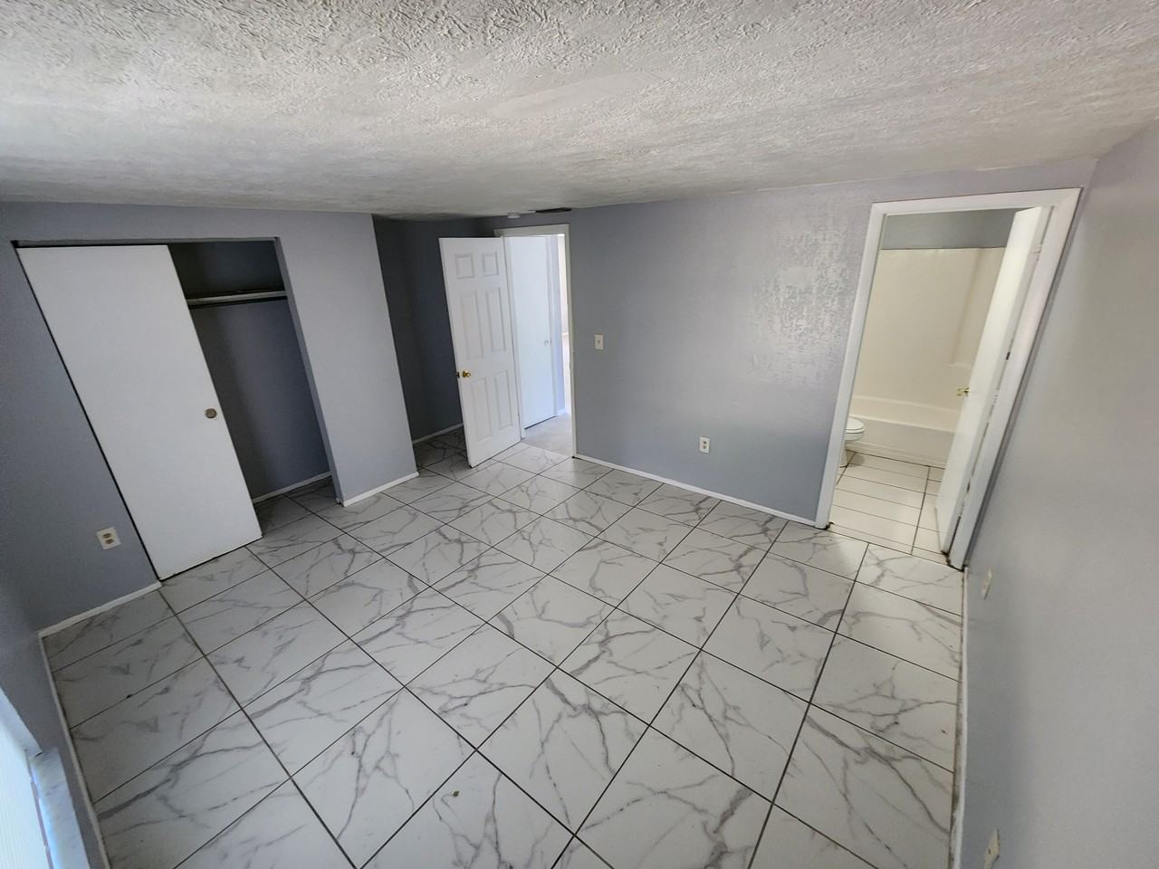 609 58th Avenue Dr E #609 - Photo 7 of 16