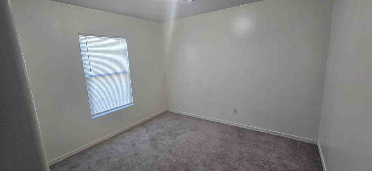 3865 N Ghost Creek Ln #1 - Photo 7 of 32