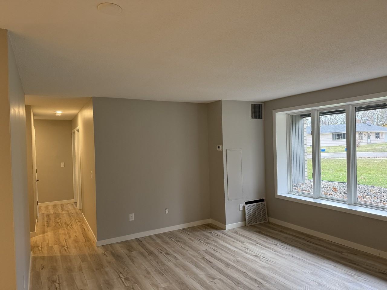 2701 Xylon Ave NUnit 102 #102 - Photo 7 of 15