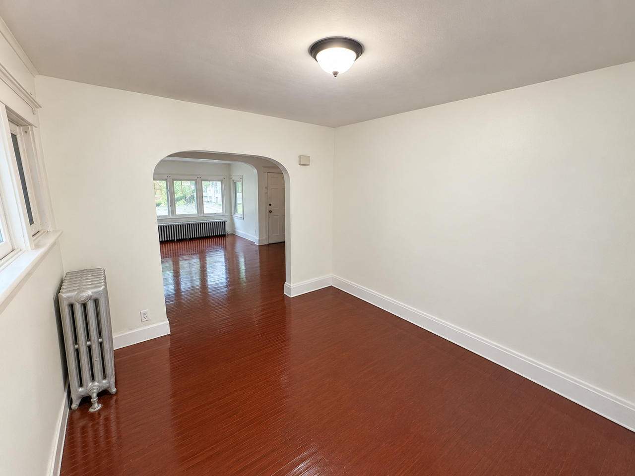 42 Poultney Ave - Photo 4 of 12