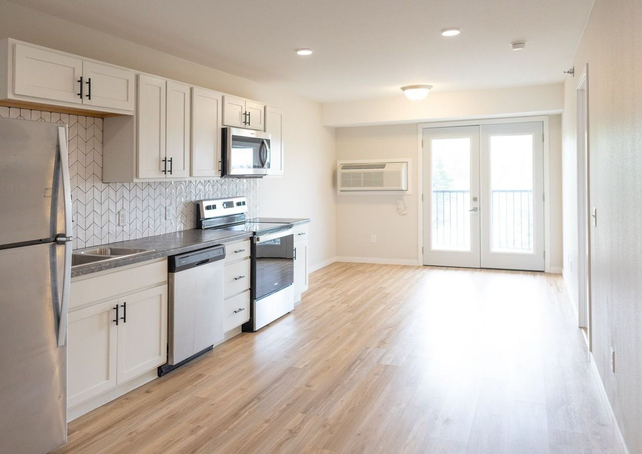 Cedar View Apartments - Photo 7 of 24